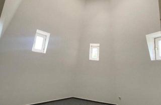 Wohnung mieten in Friedenshain, 08499 Mylau, 2,5-Raum-Wohnung mit kleinem Turmzimmer im Dachgeschoss