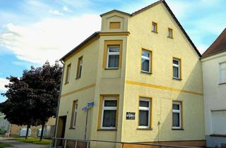 Haus kaufen in 39249 Barby (Elbe), Großes Zweifamilienhaus mit kleinem Garten, Pool und Garage