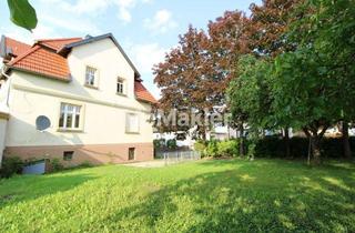 Villa kaufen in 34132 Kassel, Charmanter Rohdiamant mit Garten in begehrter Vorstadtlage