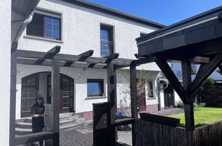 Doppelhaushälfte kaufen in 04610 Meuselwitz, Großzügige Doppelhaushälfte mit viel Platz für die ganze Familie