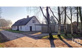 Haus kaufen in 25872 Ostenfeld, Reetdachhaus in ruhiger Lage, mit solider Infrastruktur und viel Potenzial