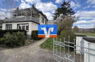 Haus kaufen in 55444 Schweppenhausen, Dreifamilienhaus sucht neuen Eigentümer