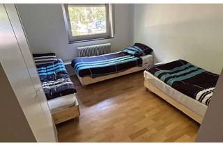 Immobilie mieten in Von-Beck-Strasse, 76133 Nordstadt, 3-Zimmerwohnung mit 3x TV, Wlan, Küche, Dusche/Wc, Balkon, Waschmaschine und Trockner
