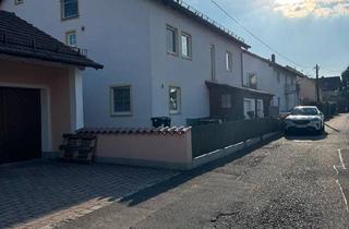 Wohnung kaufen in 85435 Erding, Erding - Eine wunderschönes, Apartment mit Wintergarten und