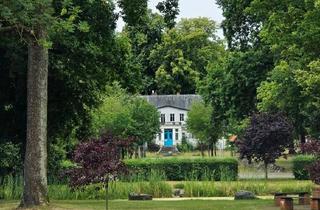 Haus kaufen in 16945 Meyenburg, Meyenburg - Haus 470m² Grundstück 13.600m²
