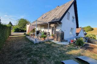 Einfamilienhaus kaufen in 96253 Untersiemau, Untersiemau - Modernisiertes Einfamilienhaus mit Einliegerwohnung und 4 Garagen