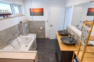 Wohnung kaufen in 75339 Höfen an der Enz, **Top modernisierte 3,5-Zi-Whg, 92m² Wfl., EBK, Balkon, TG-Platz in Höfen**