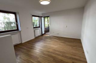 Wohnung kaufen in 84478 Waldkraiburg, Charmante 1-Zi.-Wohnung in Hochparterre mit Loggia – frisch renoviert & zentral ! - OHNE PROVISION !