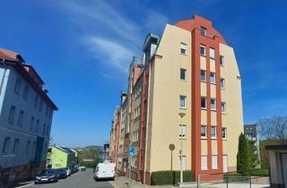 Wohnung kaufen in Schloßstraße 28, 08523 Plauen, ZWEI ETW !!! 192 m²-- 7- Zimmer!!! im EG (Balk.) + UG (Terrasse) mit Aufzug+ 2 TG PKW- Stellplätzen