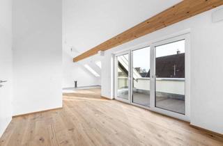 Wohnung kaufen in Kirchweg, 87746 Erkheim, Exklusive Dachgeschosswohnung mit ca. 4m Deckenhöhe im Herzen des Unterallgäus - in Erkheim