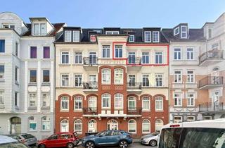 Wohnung kaufen in 24939 Westliche Höhe, 3 Zimmer-Altbaucharme auf der westlichen Höhe