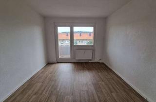 Wohnung mieten in Zur Hattstadt 4c, 06647 Bad Bibra, Zuhause mit Stil: Frisch renovierte Wohnung in idyllischer Lage von Bad Bibra
