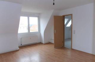 Wohnung mieten in Nordstr. 21, 39221 Welsleben, Interessant geschnittene 2,5-Raum-DG-Wohnung auf 4-Seiten-Hof in Eickendorf