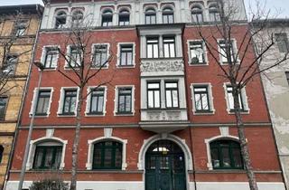 Wohnung mieten in Wielandstraße 13, 06667 Weißenfels, Dachgeschosstraum mit Eckbadewanne!