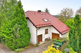 Einfamilienhaus kaufen in 78176 Blumberg, Haus mit Herz & Platz: Einfamilienhaus mit Einliegerwohnung und Garten in Blumberg-Fützen