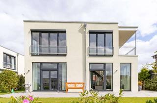 Villa kaufen in 24376 Kappeln, Exquisite lichtdurchflutete, moderne Villa mit Schleiblick