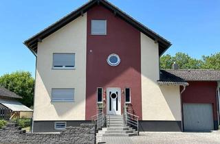 Einfamilienhaus kaufen in 65474 Bischofsheim, Liebevoll renoviertes freistehendes Einfamilienhaus