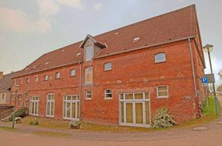 Gewerbeimmobilie kaufen in 17268 Boitzenburger Land, Historische Fassade, modernes Innenleben - bezugsfreies Bürohaus (ehem. CallCenter) in der Uckermark
