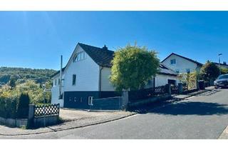 Einfamilienhaus kaufen in 35619 Braunfels, Braunfels - Modernisiertes Einfamilienhaus mit Garten in Braunfels!