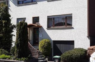 Reihenhaus kaufen in 66793 Saarwellingen, Saarwellingen - Einfamilienhaus mit Charme und großem Garten in Saarwellingen