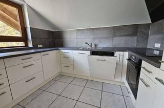 Wohnung mieten in Stöckerwiesen 18, 72270 Baiersbronn, Erstbezug nach Sanierung mit Balkon und EBK: Freundliche 3,5-Zimmer-Dachgeschosswohnung