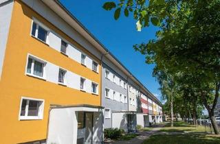 Wohnung mieten in Willi-Bredel-Str. 11, 39120 Leipziger Str., 4-Raumwohnung mit Balkon