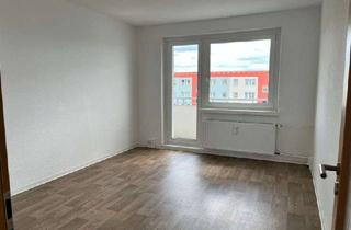 Wohnung mieten in M.-Planck-Str. 27, 16225 Eberswalde, Am Abend auf dem Balkon sitzen? Hier ist es möglich