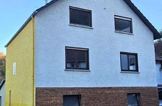 Haus kaufen in 64405 Fischbachtal, Sanierungsbedürftiges Haus nach WEG mit Stellplatz und Garage in ruhiger, idyllischer Lage