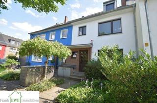 Einfamilienhaus kaufen in 40599 Düsseldorf, Objekt Nr. 345, 40599 Düsseldorf Hassels, Einfamilien-Reihenmittelhaus und Garage