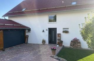Haus kaufen in Calwer Straße, 75394 Oberreichenbach, Geräumiges, 6 Zimmer-EFH in Oberreichenbach-Würzbach in unverbaubarer Lage