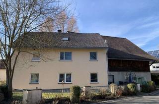 Bauernhaus kaufen in 96277 Schneckenlohe, Altes Bauernhaus - renoviert - mit sehr großer Scheune u. Garage, optimal für Familien, Handwerker