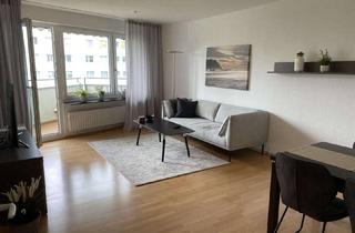 Immobilie mieten in Falkenseer Chaussee, 13589 Spandau, Möbliertes Wohnen. Stilvolles Zuhause in Spandau. Balkon, Fahrstuhl & Parkplatz vorhanden.