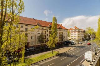 Wohnung kaufen in Manteuffelstraße 47, 12103 Tempelhof, Attraktive Kapitalanlage: Vermietete 2,5-Zimmer-Wohnung – Balkon & Ruhe inklusive