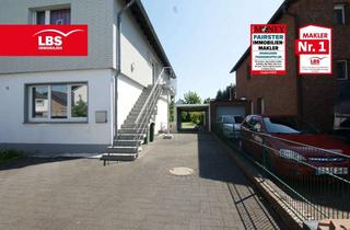Wohnung kaufen in 53859 Niederkassel, Charmante 3-Zimmer-Wohnung mit eigenem Garten und vielseitigem Dachgeschoss