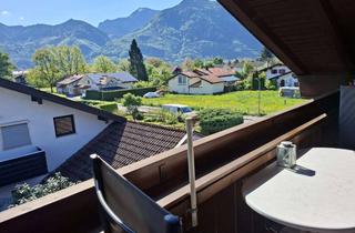 Wohnung mieten in 83224 Grassau, Schöne, lichtdurchflutete Dachgeschosswohnung, möbliert, mit Panoramabergblick und Einbauküche in Gr