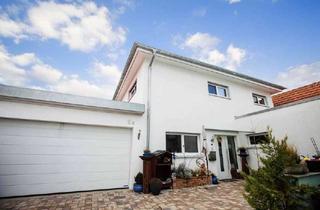 Villa kaufen in 76461 Muggensturm, Bewusst & nachhaltig wohnen. Zwei Immobilien auf einen Streich! Ihre Stadtvilla und Miete aus ZFH