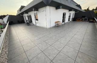 Wohnung kaufen in 65232 Taunusstein, Taunusstein - Terrassenwohnung mit 100qm Terrasse in zentraler Lage