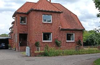 Einfamilienhaus kaufen in 31626 Haßbergen, Haßbergen - Wohnhaus Einfamilienhaus mit Garagen