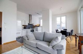 Penthouse kaufen in 61381 Friedrichsdorf, Großzügige helle Penthouse-Wohnung mit 62 m² umlaufender Terrasse - Viel Platz zum Wohlfühlen!