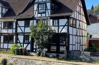 Haus kaufen in 34260 Kaufungen, Denkmalgeschütztes, charmantes Haus in Kaufungen direkt an der Losse gelegen!