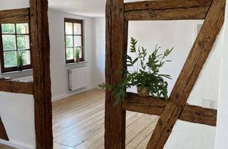 Wohnung mieten in 69181 Leimen, Bezaubernde 5-Zimmer-Wohnung mit besonderem Altbau-Charme im Herzen von Leimen
