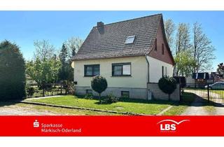 Haus kaufen in 15320 Neutrebbin, Wohnglück mit separatem Bürocontainer