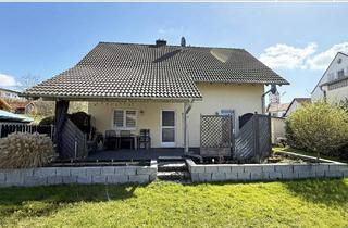 Einfamilienhaus kaufen in Neuhauser Straße 7a, 84095 Furth, Praktisch und familienfreundlich- Dann sind Sie hier richtig! Klassisches EFH im Zentrum von Furth!