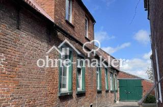 Haus mieten in Hauptstraße 50, 26524 Hage, Wohn.-Geschäftshaus zum Selbtsausbau
