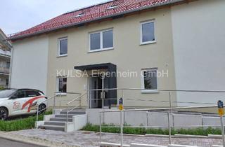 Wohnung kaufen in Unter Dem Pflinzhöck 36, 99817 Eisenach, Neue Eigentumswohnung, barrierefrei und rollstuhlgerecht mit Gartenanteil und PKW-Stellplätzen!