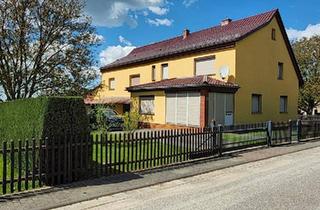 Haus kaufen in 06628 Lanitz-Hassel-Tal, Lanitz-Hassel-Tal - Haus mit 2 Wohnungen (mit Vermietungsoption)