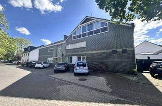 Wohnung kaufen in Auf Dem Klee, 50354 Hürth, Charmantes Apartment mit Entwicklungspotenzial in Hürth