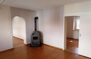 Wohnung mieten in 66386 St. Ingbert, Freundliche 4-Zimmer-Erdgeschosswohnung mit Kellerraum