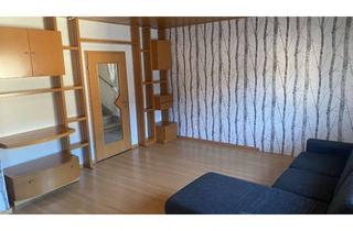 Wohnung mieten in 63505 Langenselbold, Zweigeschossige Wohnung mit Einbauküche, Balkon und Garten