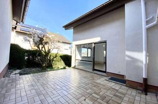 Wohnung mieten in 79249 Merzhausen, Großzügige 2,5 Zimmer-EG-Wohnung mit großer Terrasse und kleiner Gartenoase